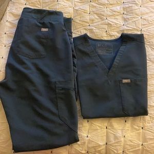 Figs DARK HARBOR Medium Tall Zamora Joggers and Small Catarina Top